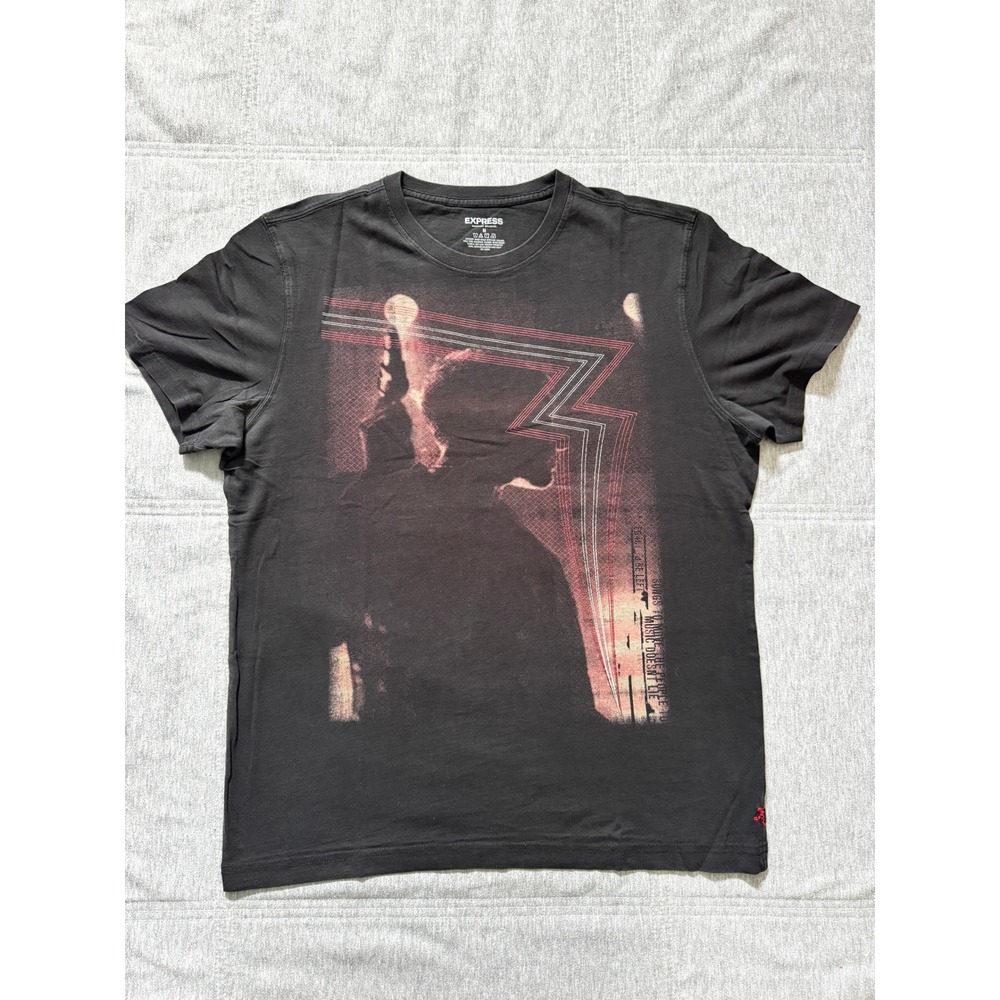 Express Mens Graphic T-Shirt Black Vintage Music Lightning Bolt Size M